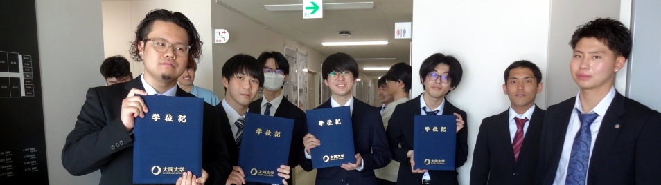 M22生学位授与式13F